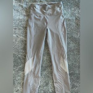 Green workout leggings